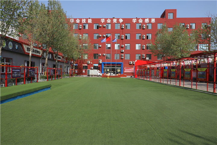 石家庄万通汽车职业学校