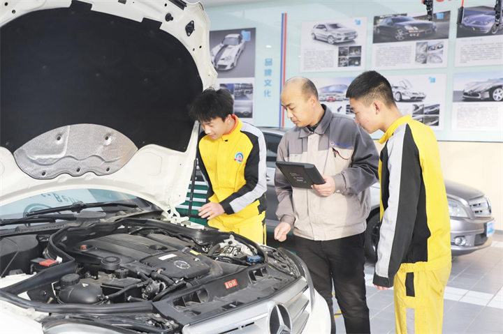 河北万通技工学校