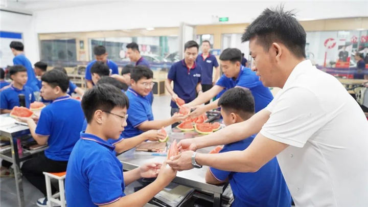 河北万通技工学校