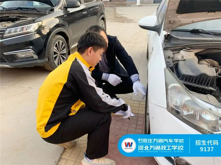 河北万通技工学校g