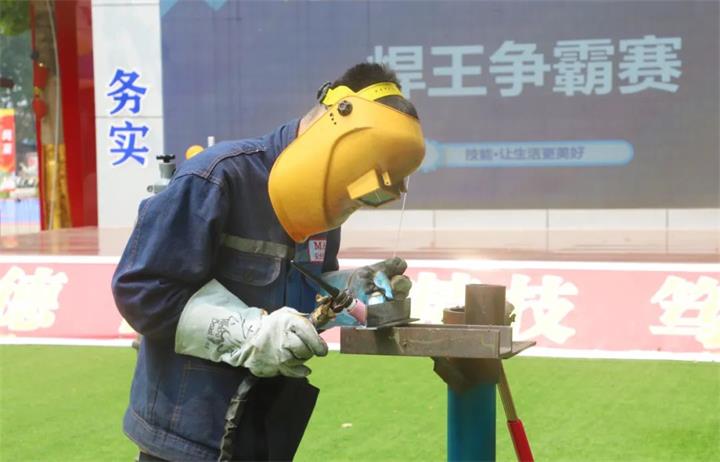 河北万通技工学校
